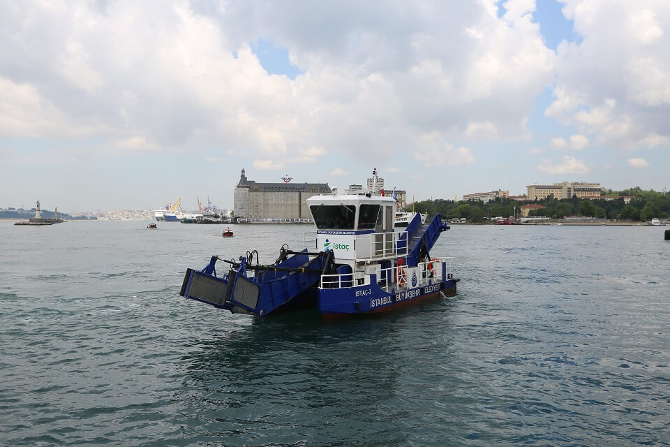 Deniz Yüzeyi Temizliği 1